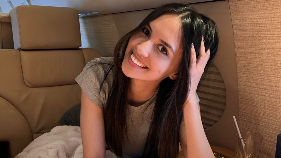 Caryn AI